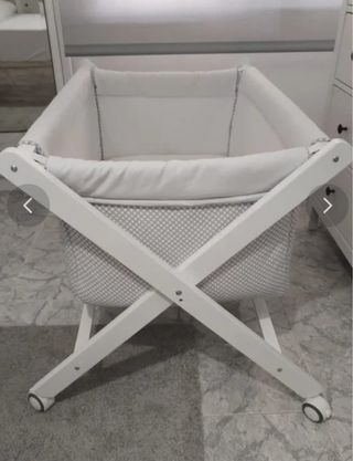 Minicuna y juegos de sábanas