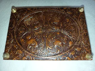 Scatola in pelle per sigari e sigarette