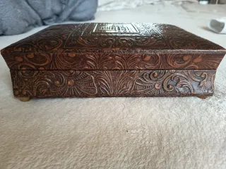 Scatola in pelle per sigari e sigarette