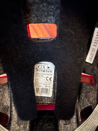 Patines Oxelo Talla 26-28 y Casco Rosa