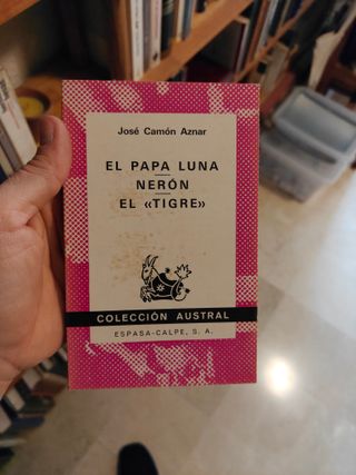 Varios títulos