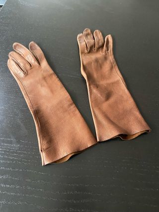 Guantes largos de piel marrón