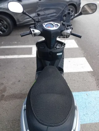 Yamaha Cygnus 125 Plata