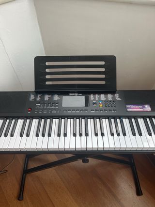 Teclado Rockjam RJ361 lo vendo SIN el soporte