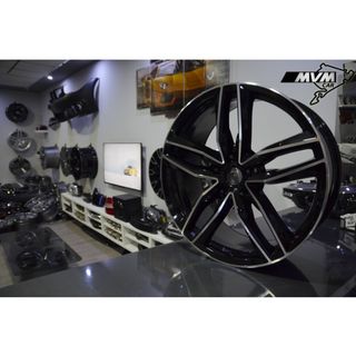 Juego de 4 Llantas 19 RS6 Negra AU020