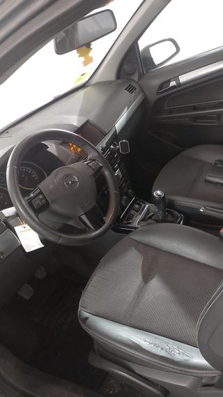 Opel Astra 2009