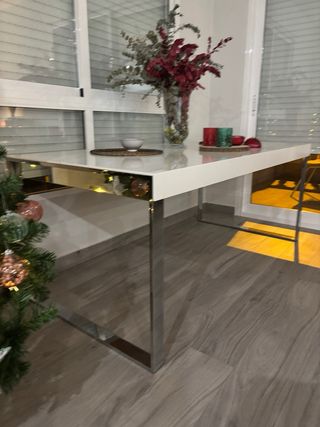 Mesa Comedor Blanca Lacada Patas Acero