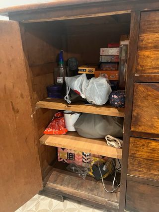 URGENTE Aparador antiguo de madera