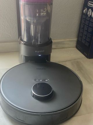 Robot Aspirador y Fregasuelos Eureka NERE10s