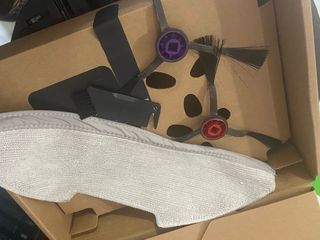 Robot Aspirador y Fregasuelos Eureka NERE10s