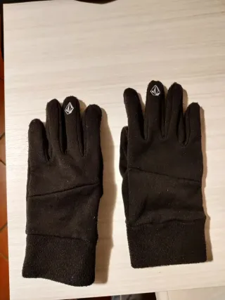 Guanti snowboard sci Volcom