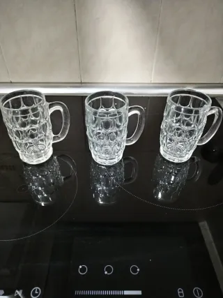 Calice di champagne e acqua di cristallo