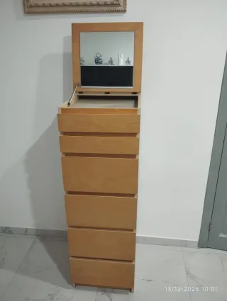 Cómoda Malm 6 cajones Ikea