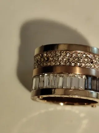 Anillo Michael Kors Dorado con Cristales