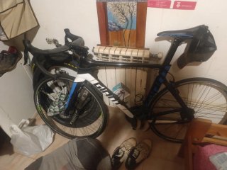 Bicicleta de carretera de carbono