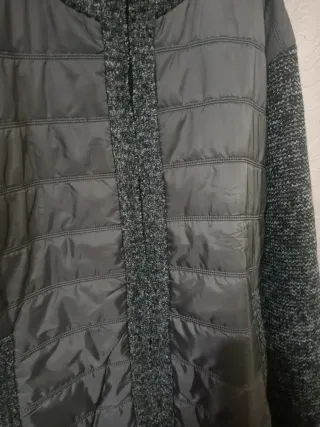 Chaqueta acolchada gris hombre