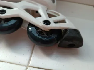 Patines en línea seminuevos Talla 35-38.