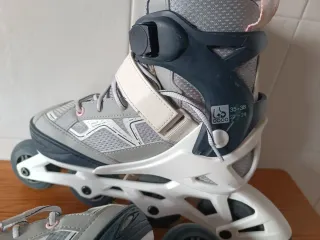 Patines de línea seminuevos Talla ajustable 35-38.
