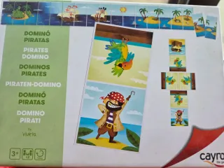 Juego de mesa Dominó Piratas Cayro