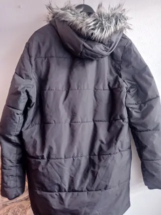 Cazadora Anorak Negra Primark