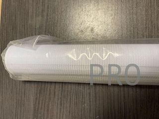 Tenda a rullo a doppia anta Amazon Basics, 56 x 150 cm, bianco