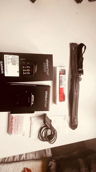 Reloj Garmin Vivoactive GPS + Banda Pulsómetro