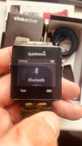 Reloj Garmin Vivoactive GPS + Banda Pulsómetro
