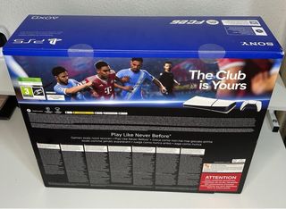 PlayStation 5 Digital 825GB + FIFA26 nueva