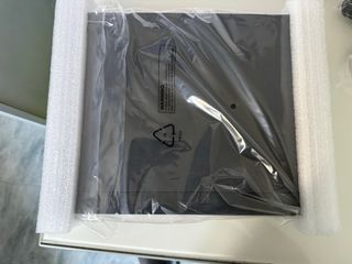 Grabador Hikvision DVR 4 Canales y tres cámaras