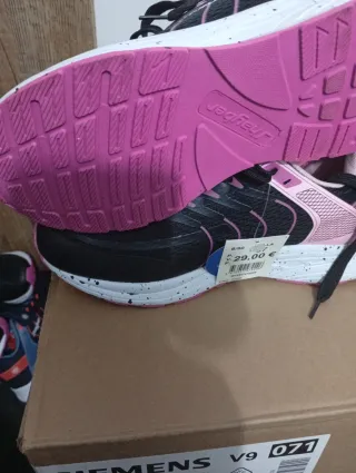 Deportivas Jhayber  talla 37