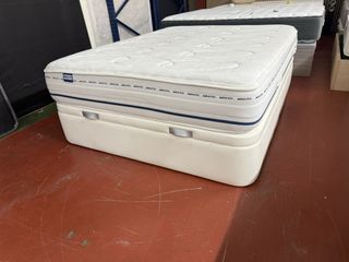 CANAPÉ Y COLCHON BULTEX VISCO 150x190