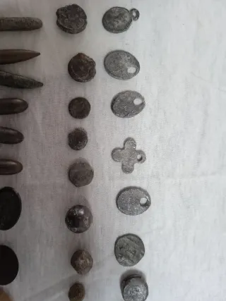 Lotto (1) di oggetti antichi vari