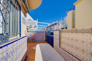Casa adosada en venta en La Siesta - El Salado - Torreta en Torrevieja