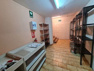 Local comercial en alquiler en Centro en Gijón
