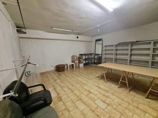Local comercial en alquiler en Centro en Gijón