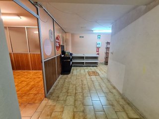 Local comercial en alquiler en Centro en Gijón