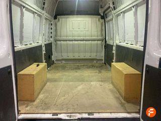 Citroën Jumper CITROEN Jumper Furgón Diesel Jumper Fg. 2.2BlueHDi 35 L3H3 S&S 140, 103kW/140 PS, 2179 cm3, 4 Doors