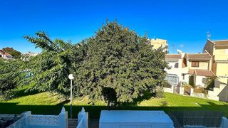 Casa adosada en venta en Nueva Torrevieja - Aguas Nuevas en Torrevieja