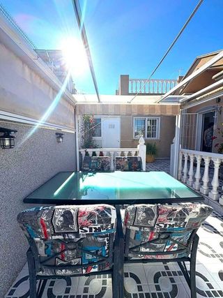 Chalet en venta en La Siesta - El Salado - Torreta en Torrevieja