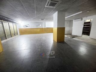 Local comercial en venta en Centre en Sant Boi de Llobregat