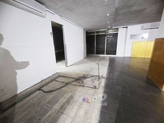 Local comercial en venta en Centre en Sant Boi de Llobregat