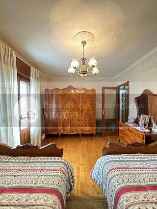 Piso en venta en Verín