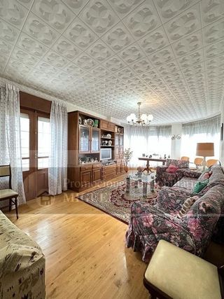 Piso en venta en Verín