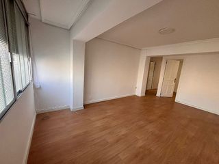 Piso en alquiler en Montolivet en Valencia