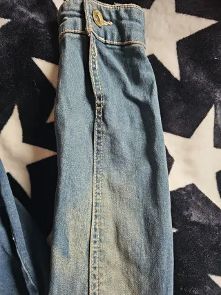 Cazadora vaquera Stradivarius Talla M