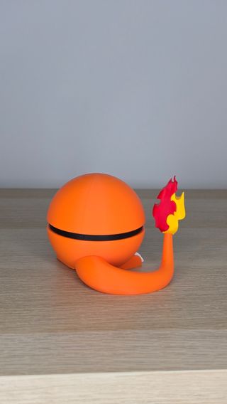 Charmander Pokeball Fanart Stampato 3D