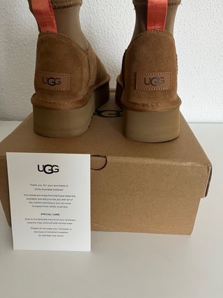 Botas UGG Beige/Marrón