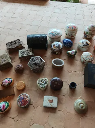 Lote de cajitas decorativas antiguas