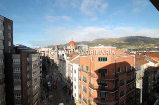 Piso en venta en Zona Teatro Campoamor en Oviedo