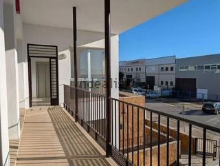 Oficina en venta en Sanlúcar la Mayor